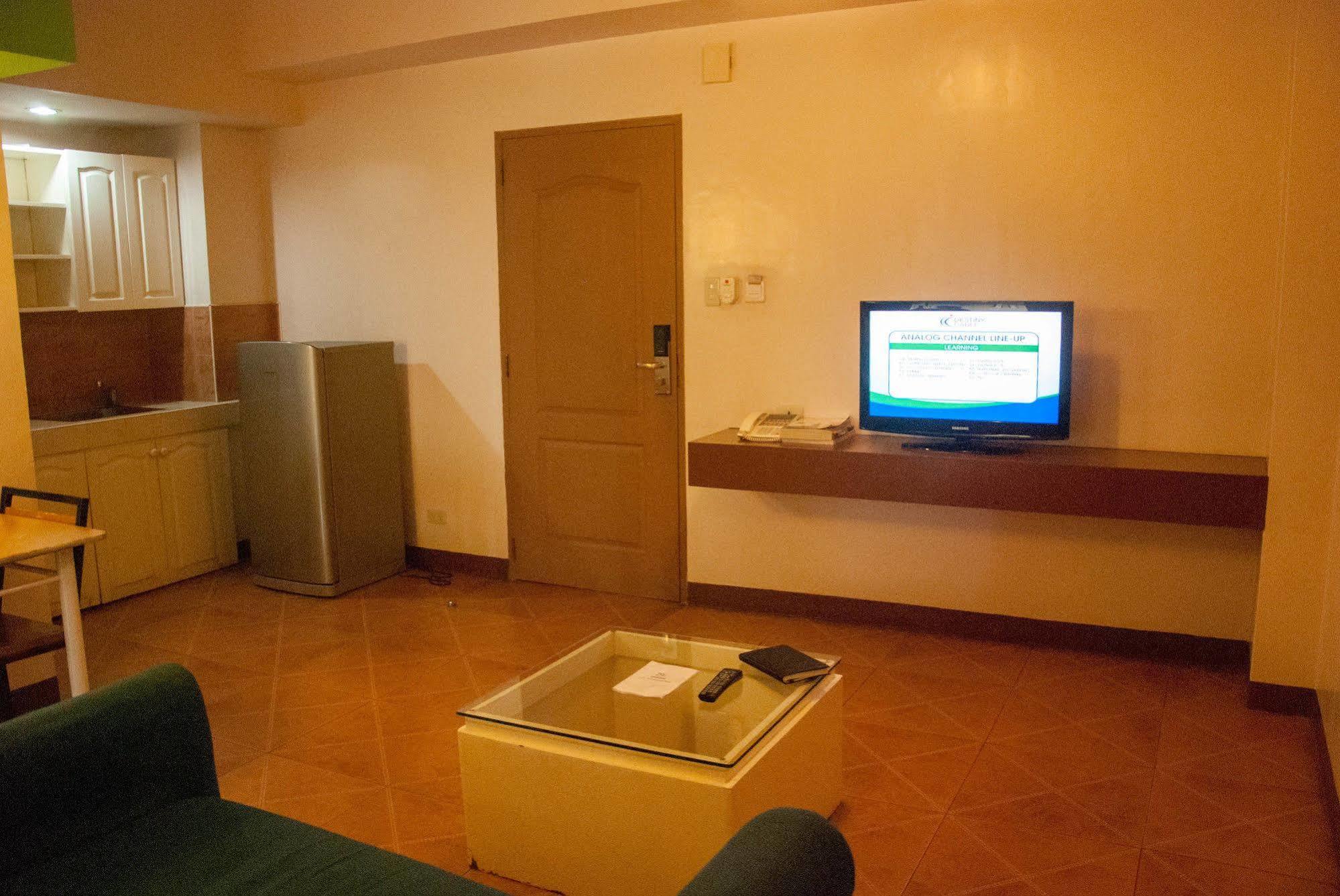 Zen Rooms Basic La Paz 마카티 외부 사진