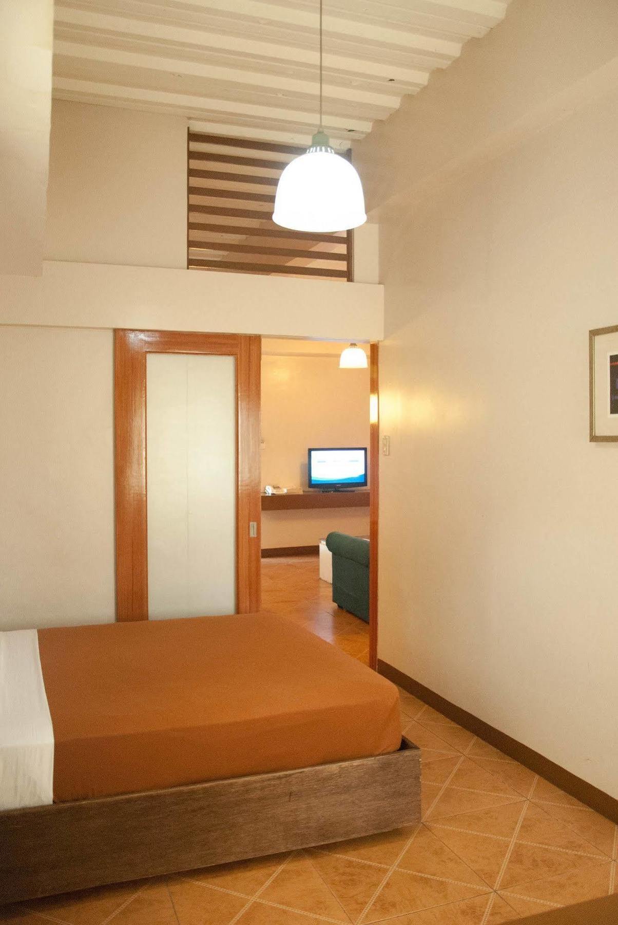 Zen Rooms Basic La Paz 마카티 외부 사진