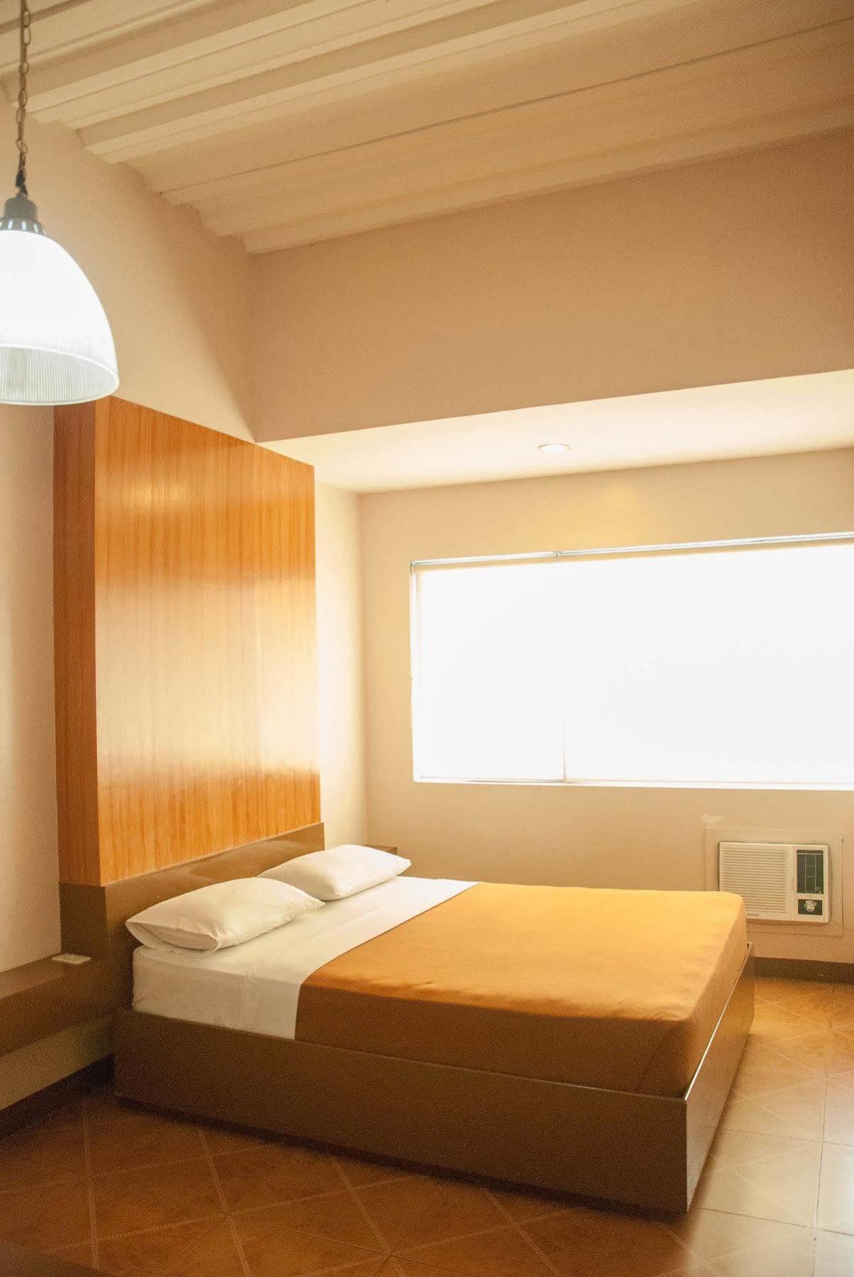 Zen Rooms Basic La Paz 마카티 외부 사진