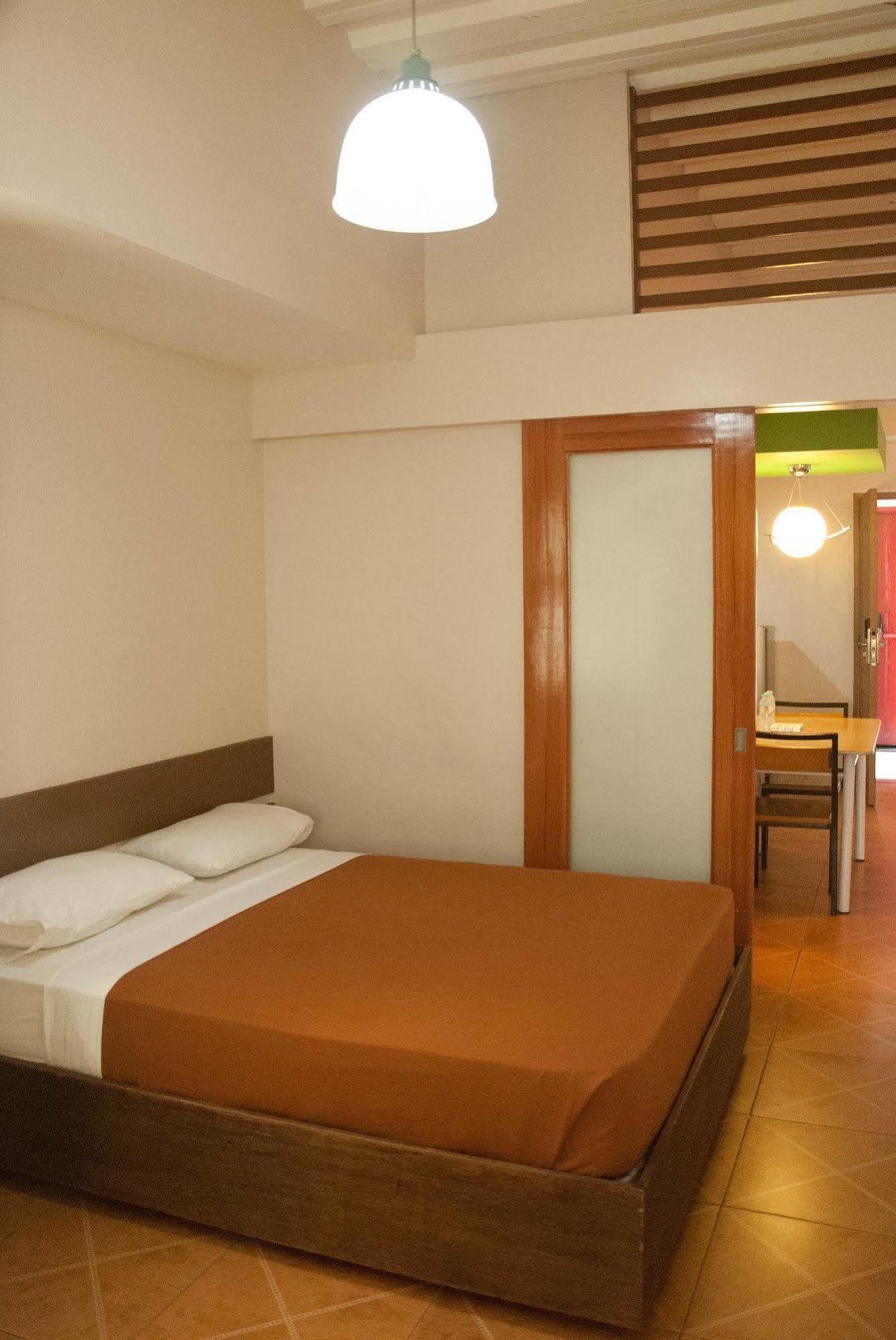 Zen Rooms Basic La Paz 마카티 외부 사진