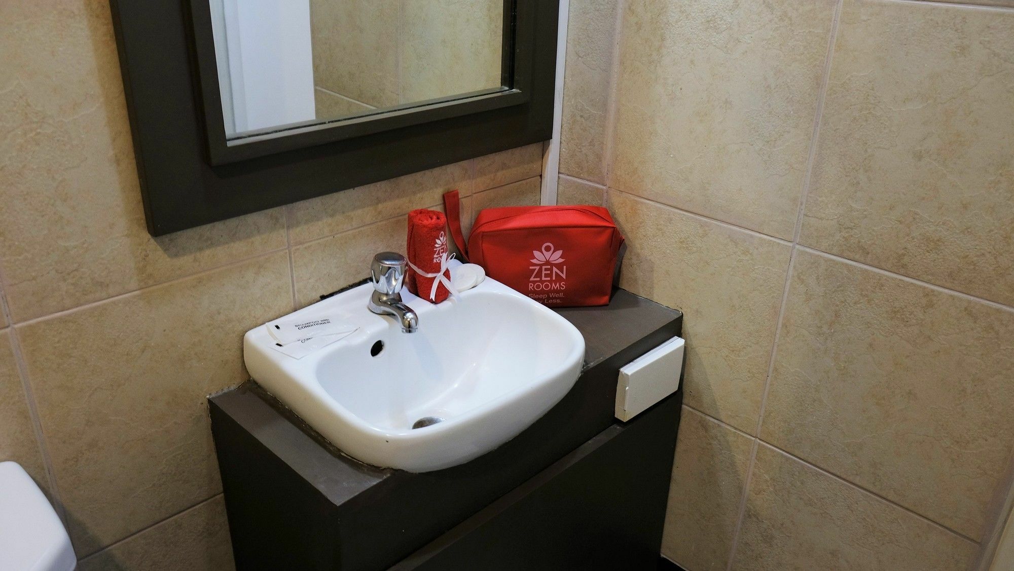 Zen Rooms Basic La Paz 마카티 외부 사진